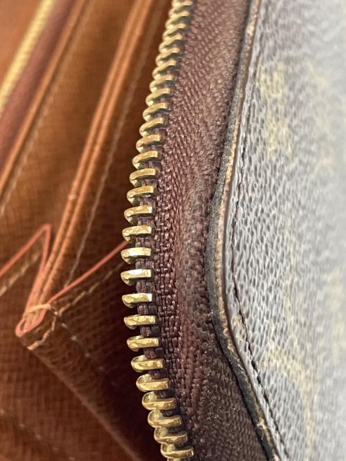 LOUIS VUITTON（ルイ ヴィトン）LOUIS VUITTON (ルイ ヴィトン) ラウンドファスナー長財布 ブラウンの古着・服飾アイテム