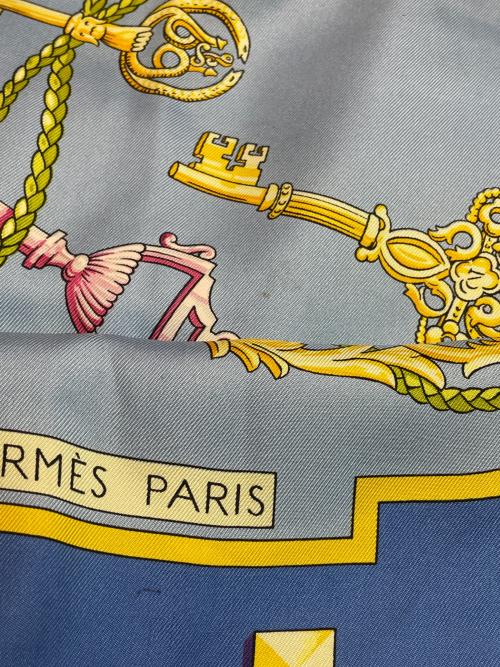 HERMES（エルメス）HERMES (エルメス) スカーフ ブルー×イエローの古着・服飾アイテム