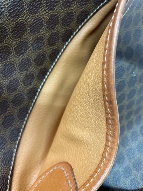 CELINE（セリーヌ）CELINE (セリーヌ) マカダムハンドバッグ ブラウンの古着・服飾アイテム