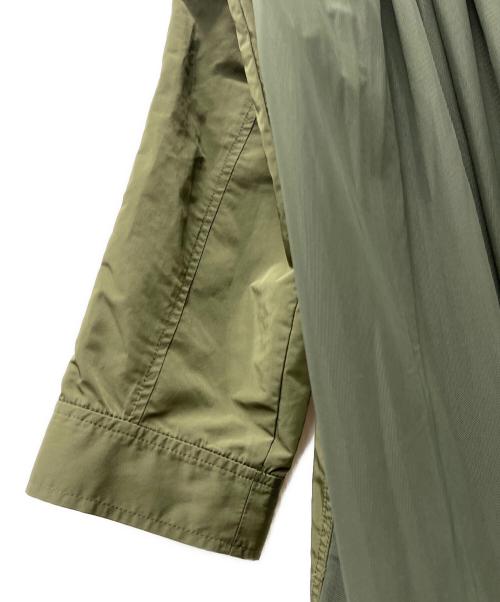 MARECHAL TERRE（マルシャルテル）MARECHAL TERRE (マルシャルテル) Back gather coat カーキ サイズ:Ｌの古着・服飾アイテム