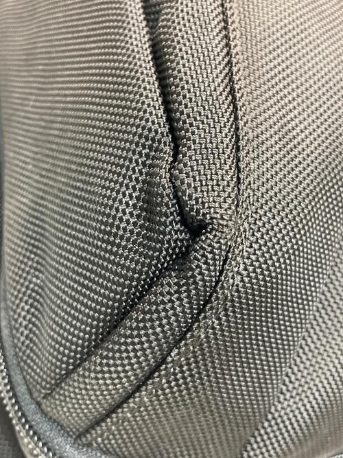 TUMI（トゥミ）TUMI (トゥミ) ビジネスバッグ ブラックの古着・服飾アイテム