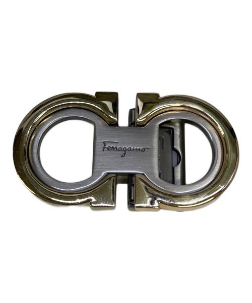 Salvatore Ferragamo（サルヴァトーレ フェラガモ）Salvatore Ferragamo (サルヴァトーレ フェラガモ) ベルトバックル ゴールドの古着・服飾アイテム