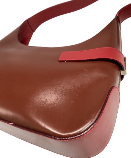 Salvatore Ferragamo（サルヴァトーレ フェラガモ）Salvatore Ferragamo (サルヴァトーレ フェラガモ) セミショルダーバッグ レッドの古着・服飾アイテム