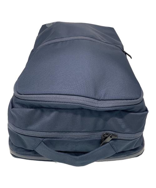THE NORTH FACE（ザ ノース フェイス）THE NORTH FACE (ザ ノース フェイス) リュック ネイビーの古着・服飾アイテム