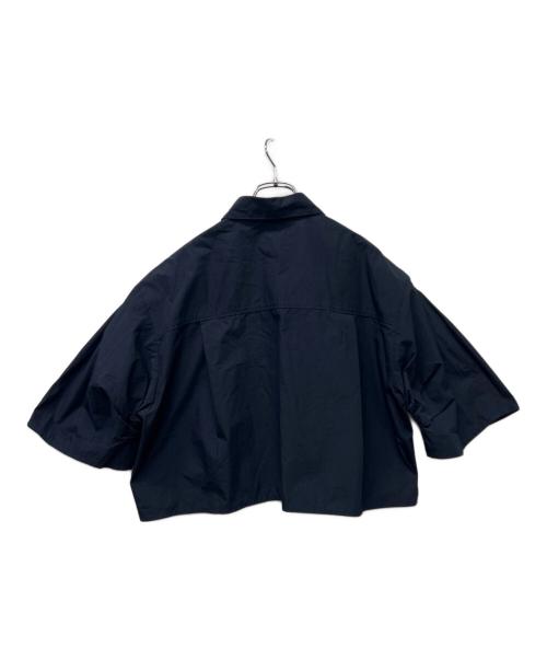 IENA（イエナ）IENA (イエナ) FABRICA クロップドシャツ ネイビー サイズ:FREEの古着・服飾アイテム
