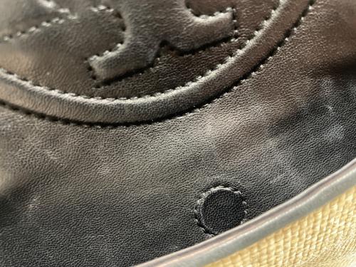 TORY BURCH（トリーバーチ）TORY BURCH (トリーバーチ) チェーンショルダーバッグ ブラック×ナチュラルの古着・服飾アイテム