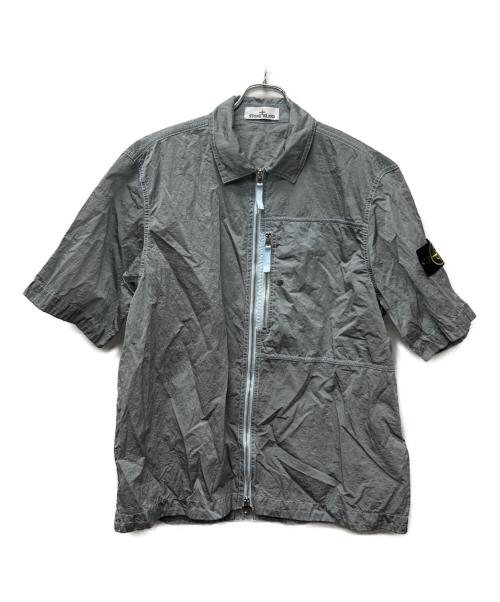 STONE ISLAND（ストーンアイランド）STONE ISLAND (ストーンアイランド) 	NYLON METAL IN ECONYL SHORT SLEEVE SHIRT グレー サイズ:Ｌの古着・服飾アイテム