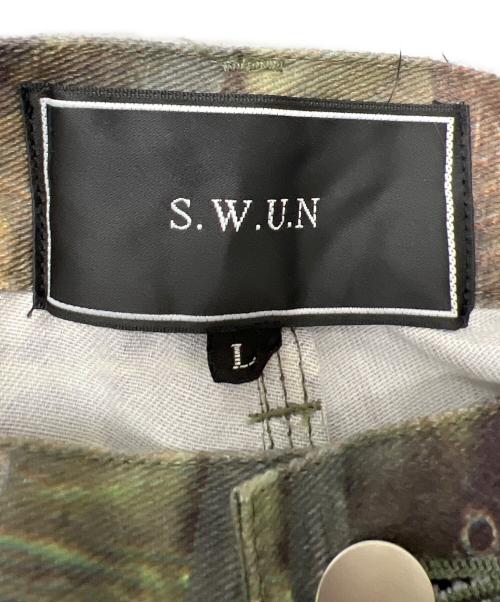 S.W.U.N（エスダブリューユーエヌ）S.W.U.N (エスダブリューユーエヌ) ネイチャープリントカモダブルニーパンツ オリーブ サイズ:Ｌの古着・服飾アイテム