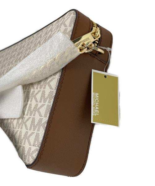 MICHAEL KORS（マイケルコース）MICHAEL KORS (マイケル・コース) ショルダーバッグ ホワイト×ブラウンの古着・服飾アイテム