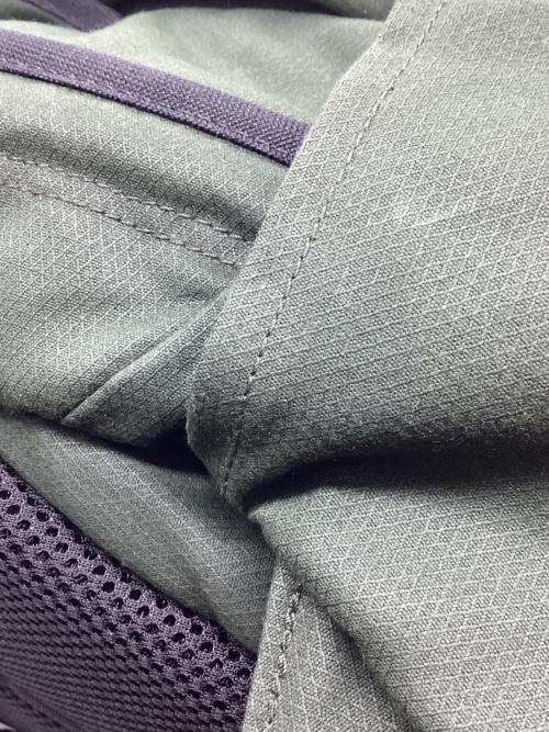 MACPAC（マックパック）MACPAC (マックパック) リュック グリーンの古着・服飾アイテム