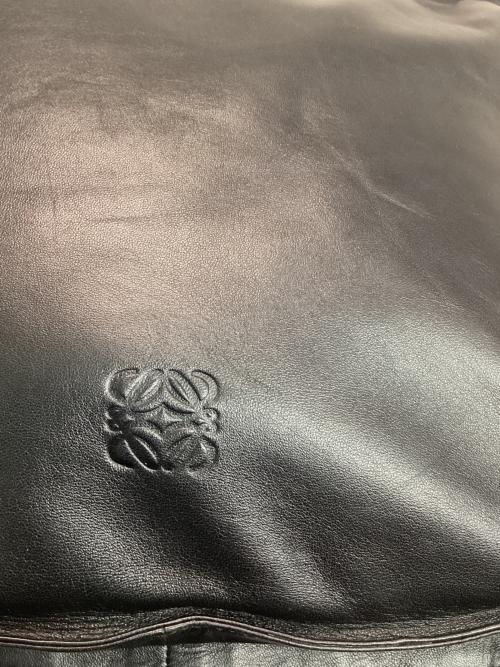 LOEWE（ロエベ）LOEWE (ロエベ) ショルダーバッグ ブラックの古着・服飾アイテム