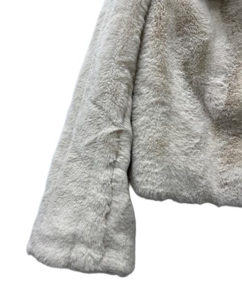 HER LIP TO（ハーリップトゥ）HER LIP TO (ハーリップトゥ) Winter Love Faux Fur Coat ベージュ サイズ:Mの古着・服飾アイテム