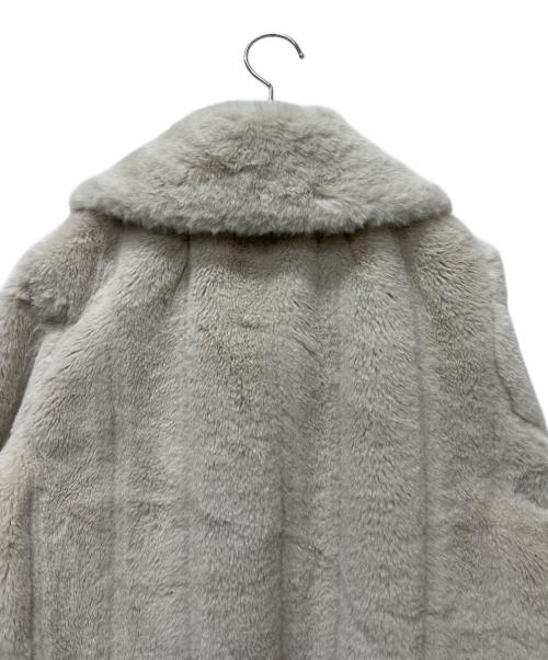 HER LIP TO（ハーリップトゥ）HER LIP TO (ハーリップトゥ) Winter Love Faux Fur Coat ベージュ サイズ:Mの古着・服飾アイテム