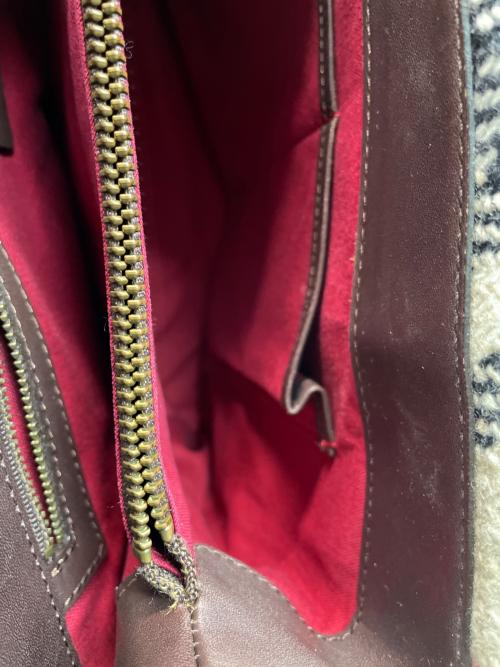 BURBERRY（バーバリー）BURBERRY (バーバリー) バッグ ベージュ×ブラウンの古着・服飾アイテム