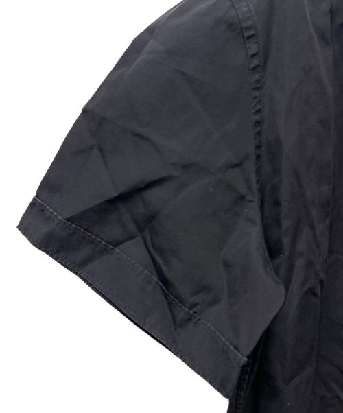 PRADA（プラダ）PRADA (プラダ) 半袖シャツ ブラック サイズ:４２の古着・服飾アイテム