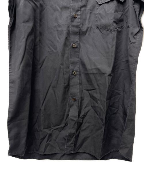 PRADA（プラダ）PRADA (プラダ) 半袖シャツ ブラック サイズ:４２の古着・服飾アイテム