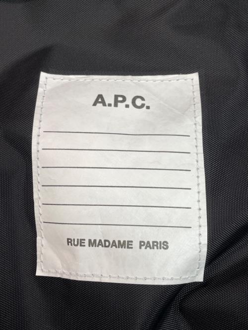A.P.C.（アーペーセー）A.P.C. (アーペーセー) Backstage リュックサック ブラックの古着・服飾アイテム