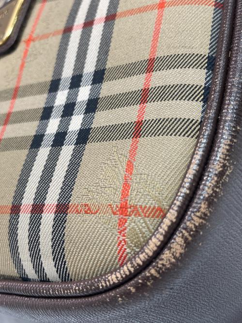 Burberry's（バーバリーズ）Burberry's (バーバリーズ) ショルダーバッグ ベージュ×ブラウンの古着・服飾アイテム