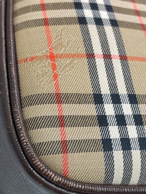 Burberry's（バーバリーズ）Burberry's (バーバリーズ) ショルダーバッグ ベージュ×ブラウンの古着・服飾アイテム