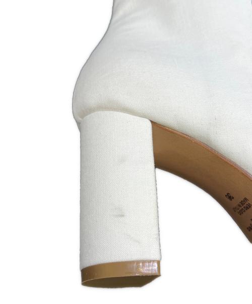 MM6 Maison Margiela（エムエムシックスメゾンマルジェラ）MM6 Maison Margiela (エムエムシックスメゾンマルジェラ) ブーツ ホワイト×シルバー サイズ:36の古着・服飾アイテム