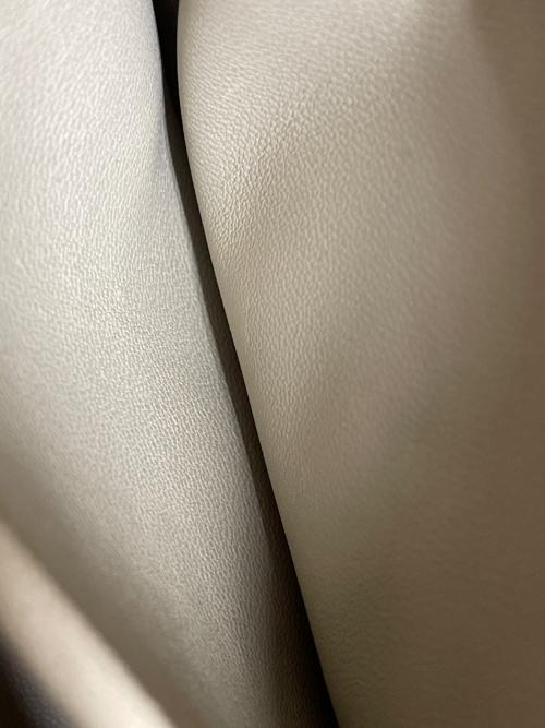 LOEWE（ロエベ）LOEWE (ロエベ) ハンドバッグ ベージュ×ブラウンの古着・服飾アイテム