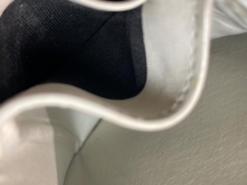 Maison Margiela（メゾンマルジェラ）Maison Margiela (メゾンマルジェラ) 2つ折り財布 ブラックの古着・服飾アイテム