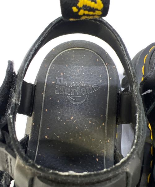 Dr.Martens（ドクターマーチン）Dr.Martens (ドクターマーチン) RICKI 3-STRAP SANDAL ブラック サイズ:UK3の古着・服飾アイテム