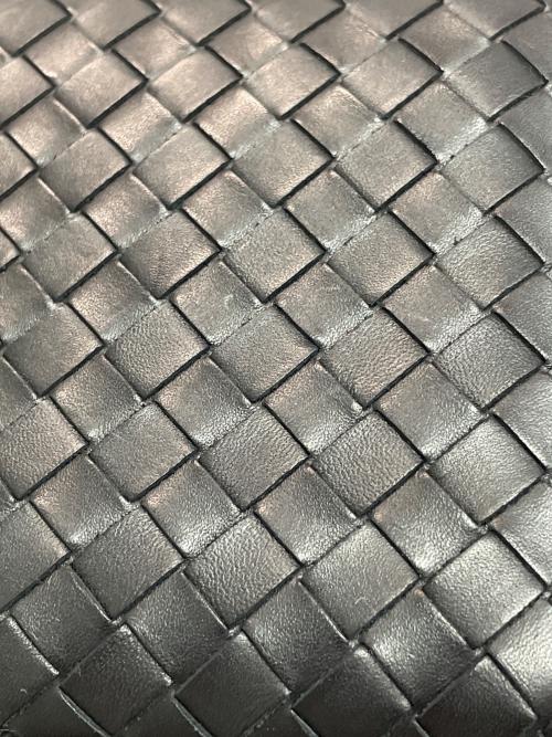 BOTTEGA VENETA（ボッテガベネタ）BOTTEGA VENETA (ボッテガベネタ) ラウンドファスナー財布 ブラックの古着・服飾アイテム
