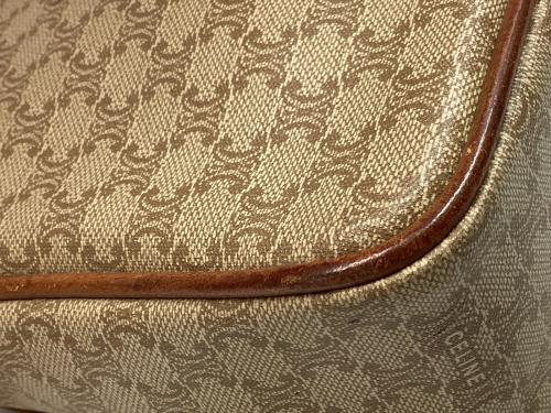 CELINE（セリーヌ）CELINE (セリーヌ) ショルダーバッグ ベージュの古着・服飾アイテム