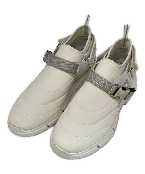 PRADA（プラダ）PRADA (プラダ) スニーカー ホワイト サイズ:SIZE 7 1/2の古着・服飾アイテム