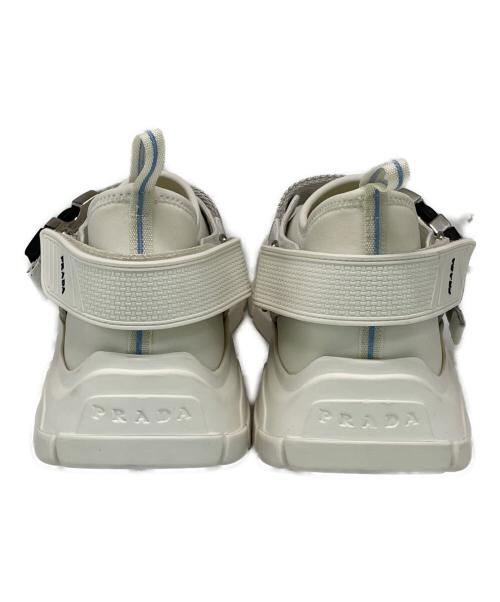PRADA（プラダ）PRADA (プラダ) スニーカー ホワイト サイズ:SIZE 7 1/2の古着・服飾アイテム