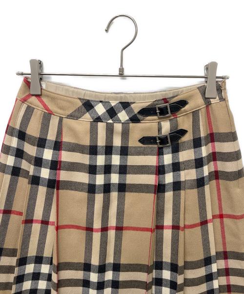 BURBERRY LONDON（バーバリーロンドン）BURBERRY LONDON (バーバリーロンドン) ノバチェックプリーツスカート ベージュ×ブラック サイズ:160の古着・服飾アイテム