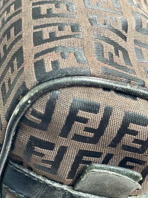 FENDI（フェンディ）FENDI (フェンディ) ハンドバッグ ブラウンの古着・服飾アイテム