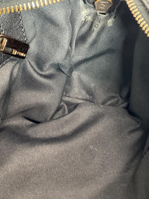 FENDI（フェンディ）FENDI (フェンディ) ハンドバッグ ブラウンの古着・服飾アイテム