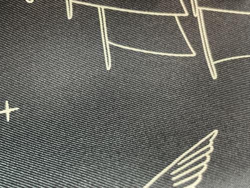 HERMES（エルメス）HERMES (エルメス) 大判スカーフ ブラック×ベージュの古着・服飾アイテム