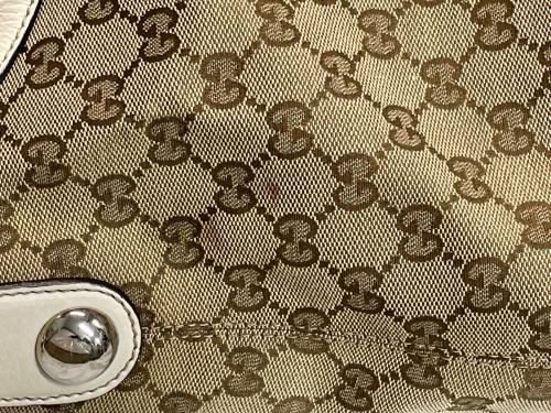 GUCCI（グッチ）GUCCI (グッチ) ショルダーバッグ ベージュ×ホワイトの古着・服飾アイテム