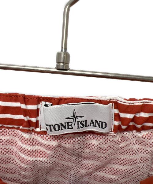 STONE ISLAND（ストーンアイランド）STONE ISLAND (ストーンアイランド) スイムショーツ レッド サイズ:Mの古着・服飾アイテム