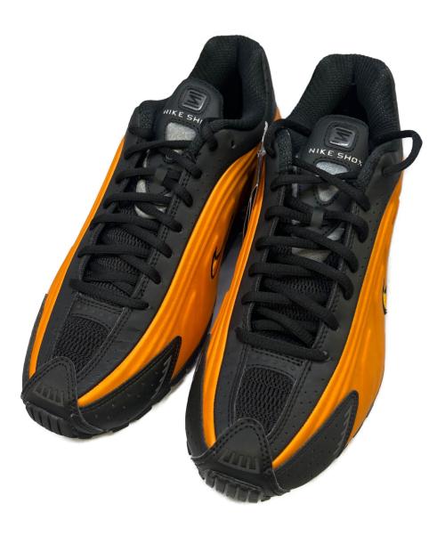 NIKE（ナイキ）NIKE (ナイキ) Shox R4 ブラック×オレンジ サイズ:26.5の古着・服飾アイテム