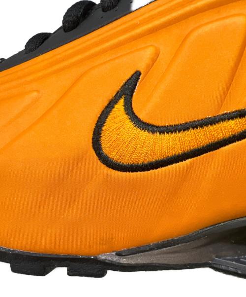 NIKE（ナイキ）NIKE (ナイキ) Shox R4 ブラック×オレンジ サイズ:26.5の古着・服飾アイテム