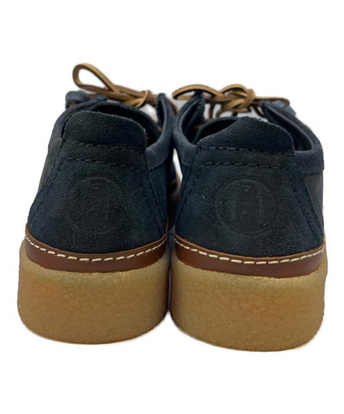 CLARKS（クラークス）CLARKS (クラークス) Clarkwood Moc ネイビー×ブラウン サイズ:7の古着・服飾アイテム