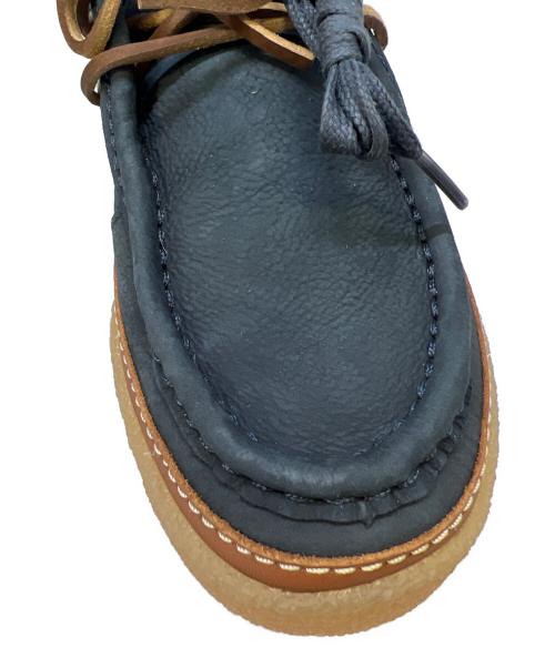 CLARKS（クラークス）CLARKS (クラークス) Clarkwood Moc ネイビー×ブラウン サイズ:7の古着・服飾アイテム