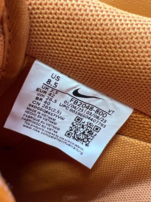 NIKE（ナイキ）NIKE (ナイキ) AIR FORCE 1 07 LV8 NOS オレンジ サイズ:26.5の古着・服飾アイテム