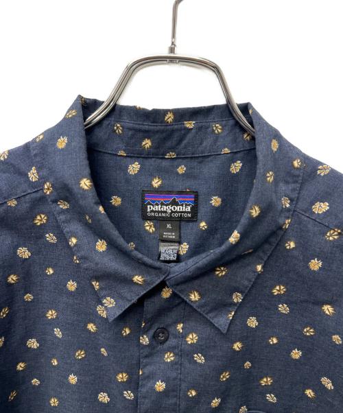 Patagonia（パタゴニア）Patagonia (パタゴニア) 半袖シャツ ネイビー サイズ:ＸＬの古着・服飾アイテム