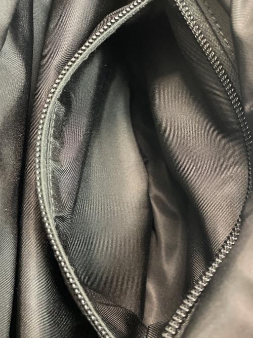 PRADA（プラダ）PRADA (プラダ) セカンドバッグ ブラックの古着・服飾アイテム