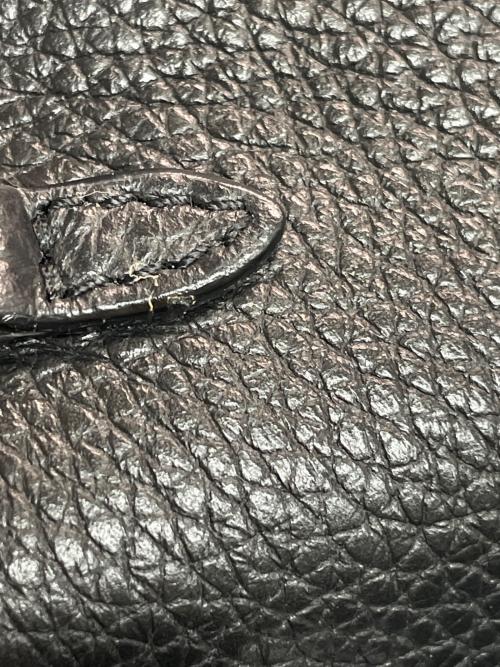 JIMMY CHOO（ジミーチュウ）JIMMY CHOO (ジミーチュウ) チェーンショルダーバッグ ブラックの古着・服飾アイテム