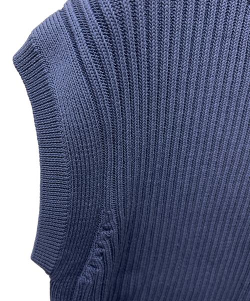 DRAWER（ドゥロワー）DRAWER (ドゥロワー) ニットベスト ブルー サイズ:不明の古着・服飾アイテム