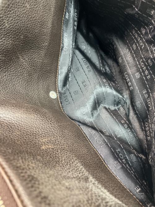 LOEWE（ロエベ）LOEWE (ロエベ) レザーショルダーバッグ ブラウンの古着・服飾アイテム