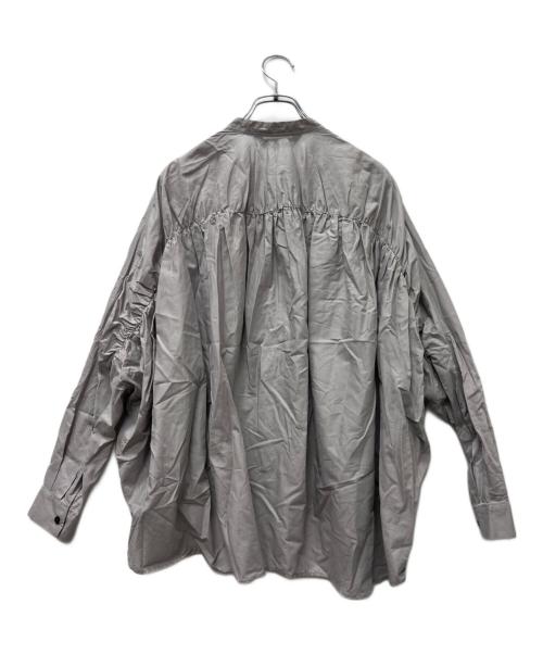 mizuiro-ind（ミズイロインド）mizuiro-ind (ミズイロインド) バックギャザーワイドシャツ グレー サイズ:不明の古着・服飾アイテム