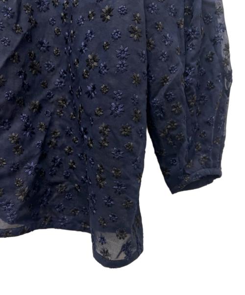 DRAWER（ドゥロワー）DRAWER (ドゥロワー) 刺繍シアーブラウス ネイビー サイズ:３６の古着・服飾アイテム