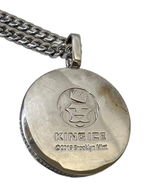 King Ice（キングアイス）King Ice (キングアイス) ビッグフォトネックレス シルバーカラーの古着・服飾アイテム